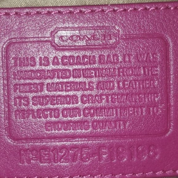 💯 Authentic COACH👛Stitched Signature Leather Tote - Picture 7 of 8